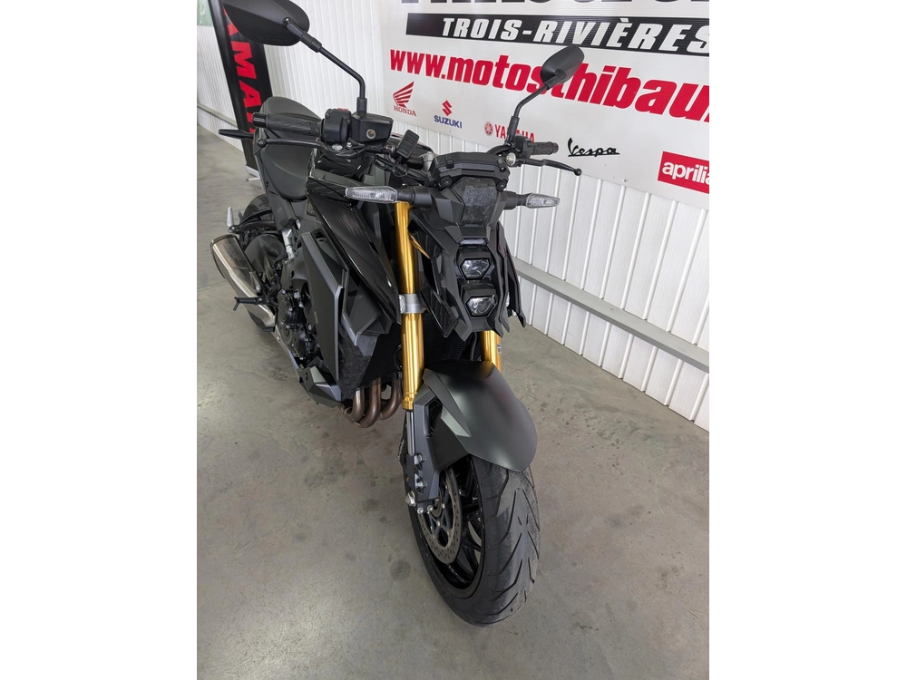 Suzuki Gsx-s1000 2023 alt