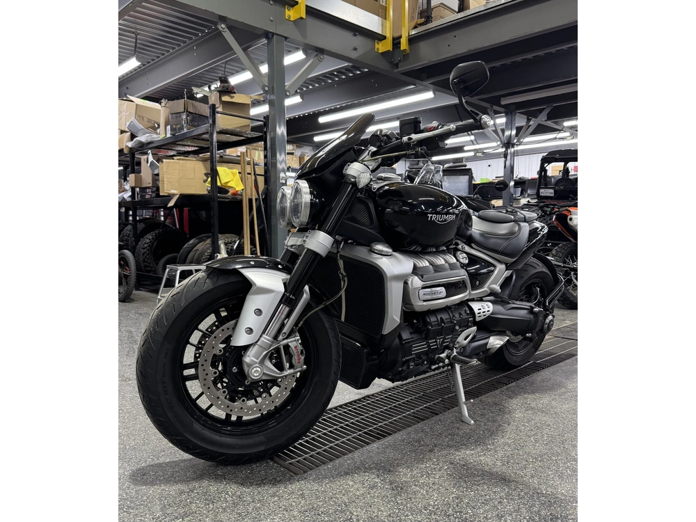 Triumph Rocket 3 R 2020 alt