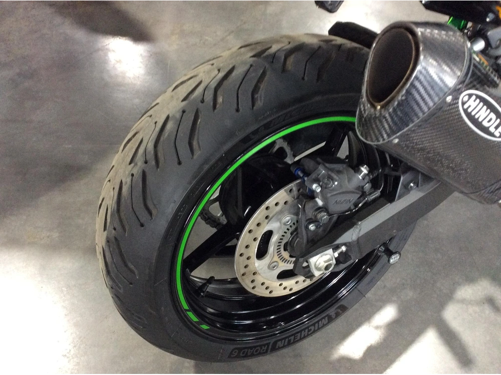 2024 Kawasaki Z900 Se Abs alt