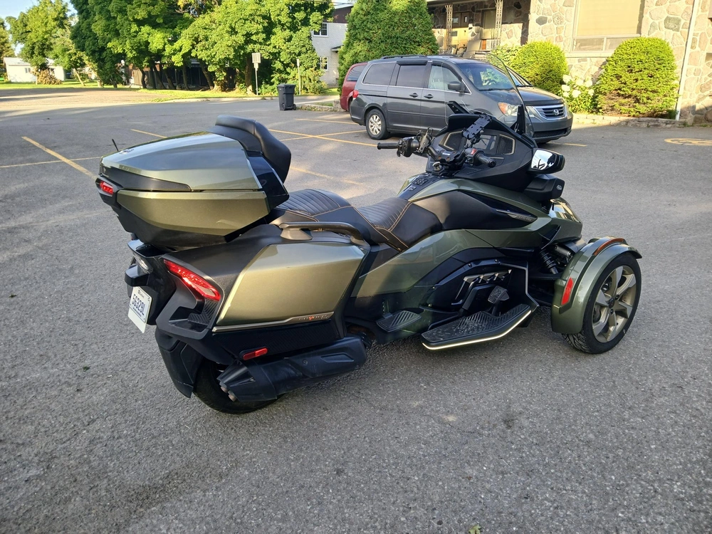 Can-am Rt Sea-to-sky 2021 alt