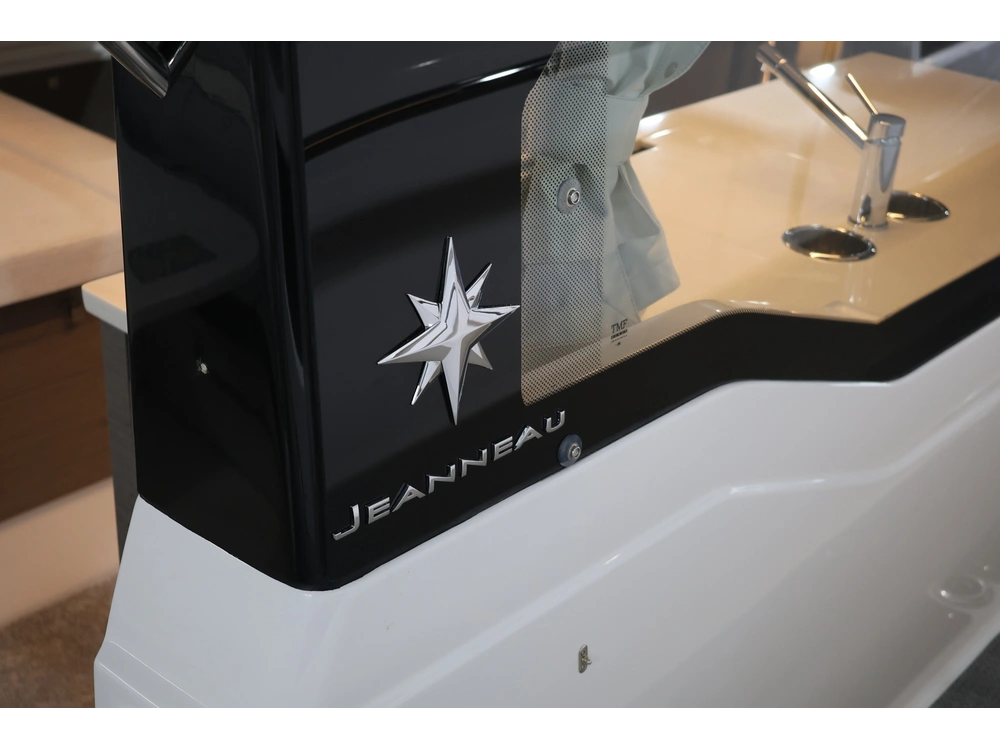 Jeanneau Nc 1095 S2 2027 alt