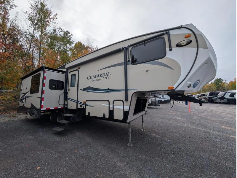 Coachmen Chaparral 29rls 2016 alt