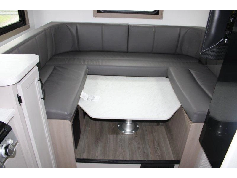 Jayco Redhawk 20lf 2027 alt