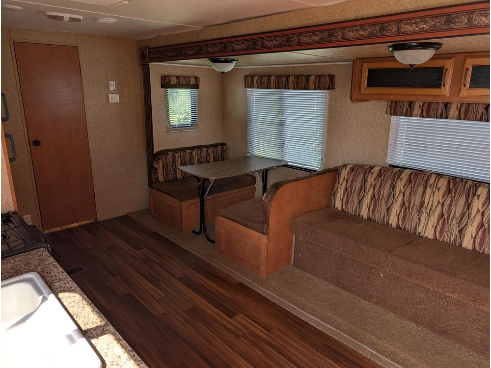 Gulf Stream Trailmaster 265bhs 2014 alt