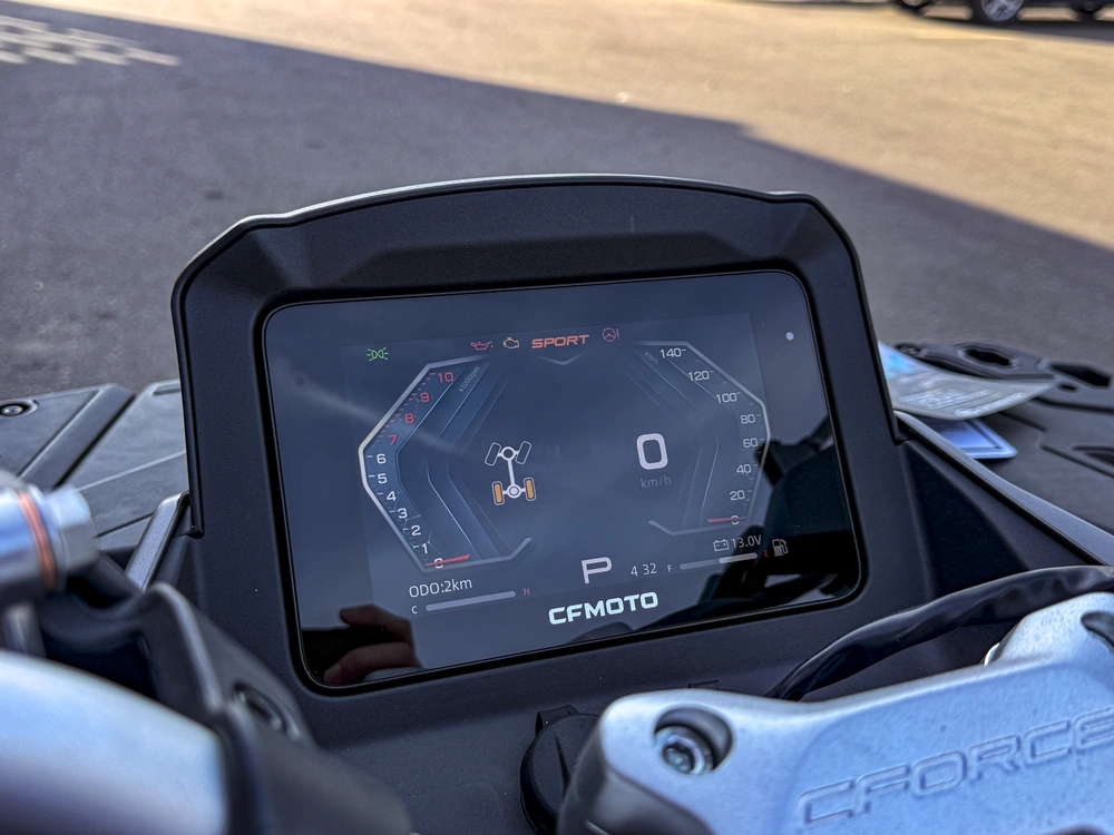 2026 Cfmoto Cforce 1000 alt