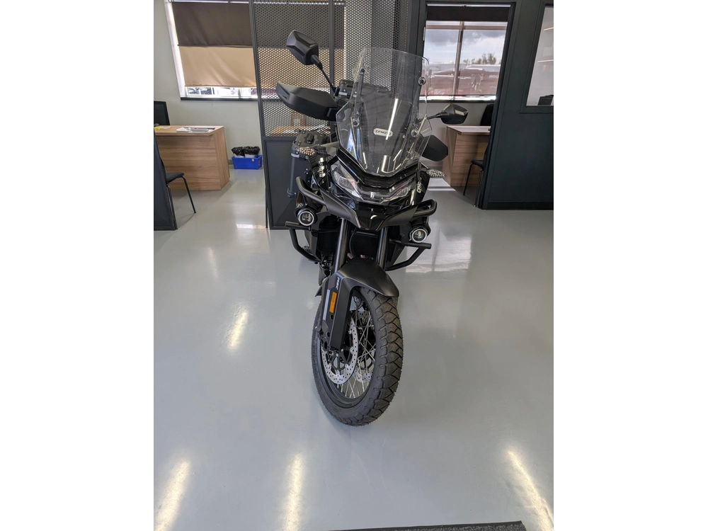 Cfmoto Ibex 800 Explore 2026 alt