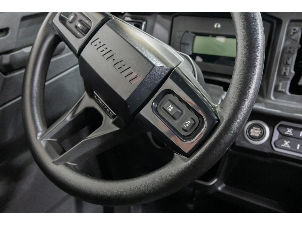2026 Can-am Defender Limited Hd11 8jtd alt