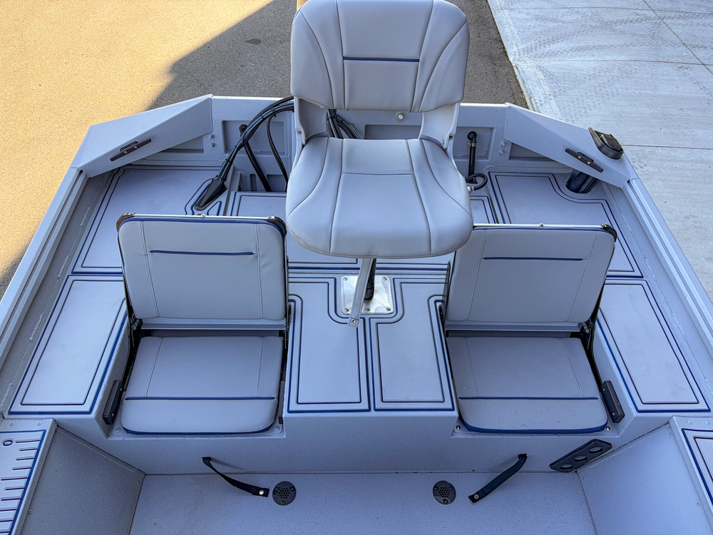 2027 G3 Boats 18 Ccj Dlx alt