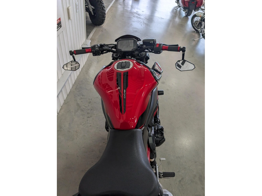 Kawasaki Z 900 2024 alt