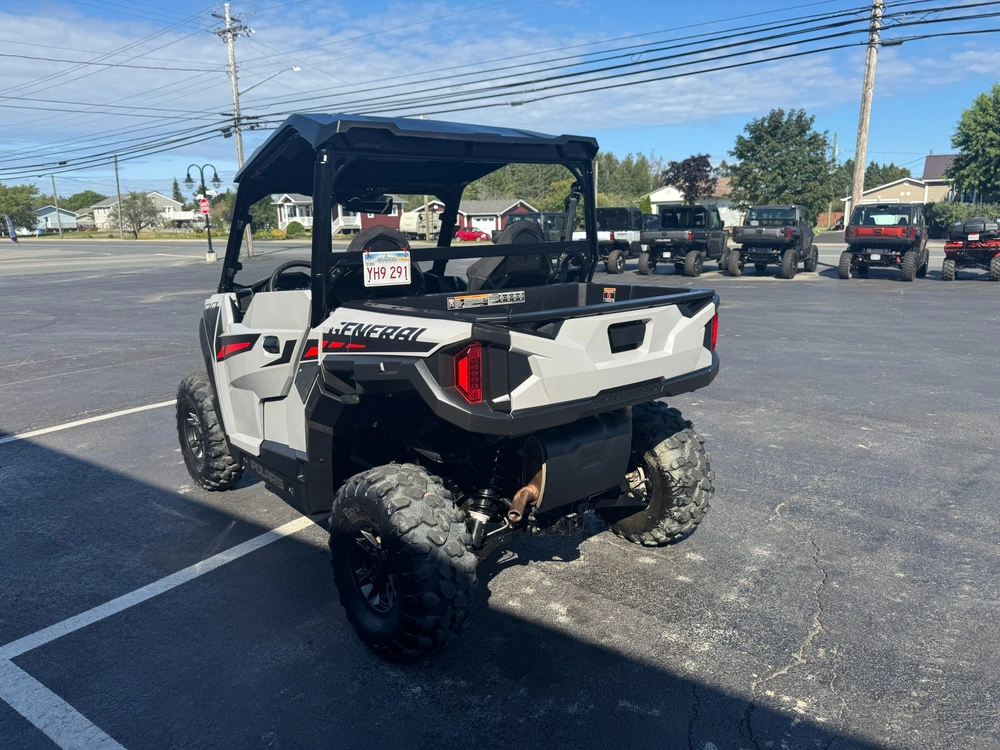 Polaris Général 1000 Sport 2025 alt