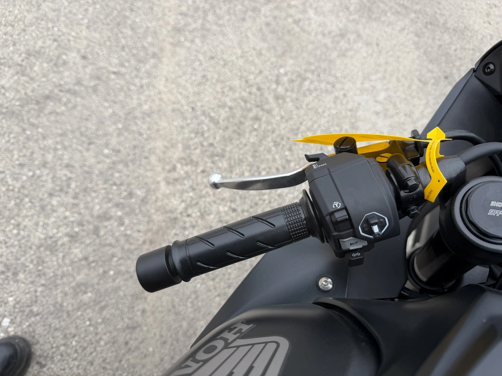 2026 Honda Cbr650r E-clutch alt
