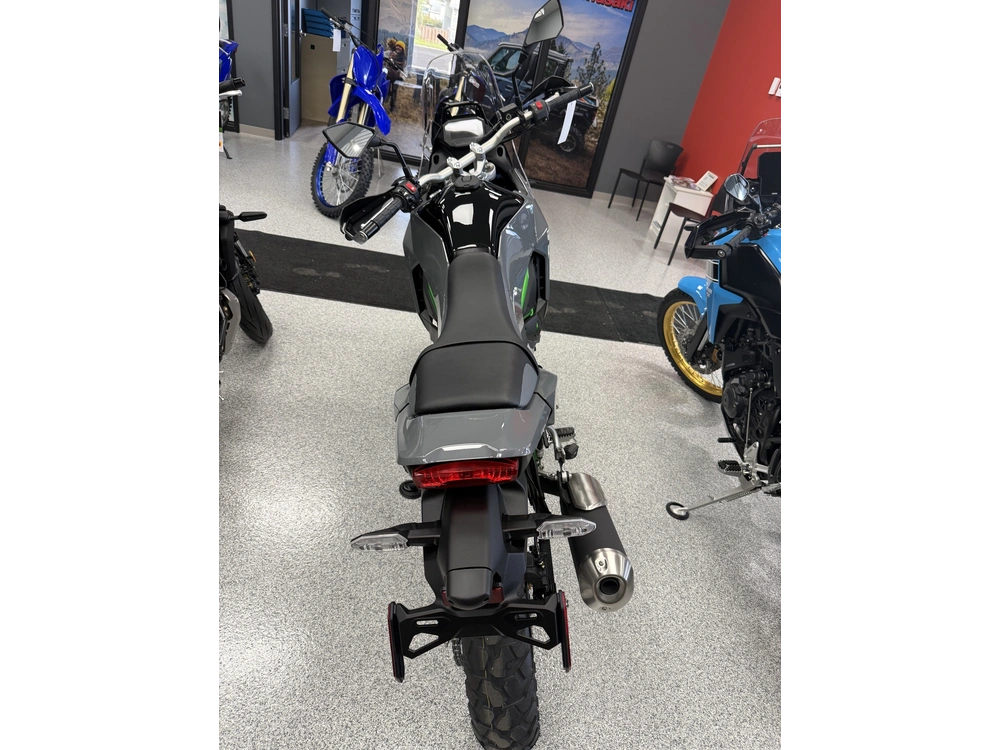 Kawasaki Kle 500 2026 alt