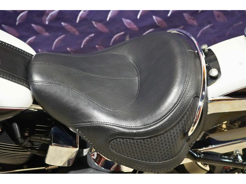 2005 Harley-davidson Flstn Softail Deluxe alt