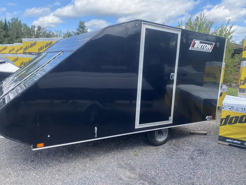 Triton TC128 ENCLOSED 2022
