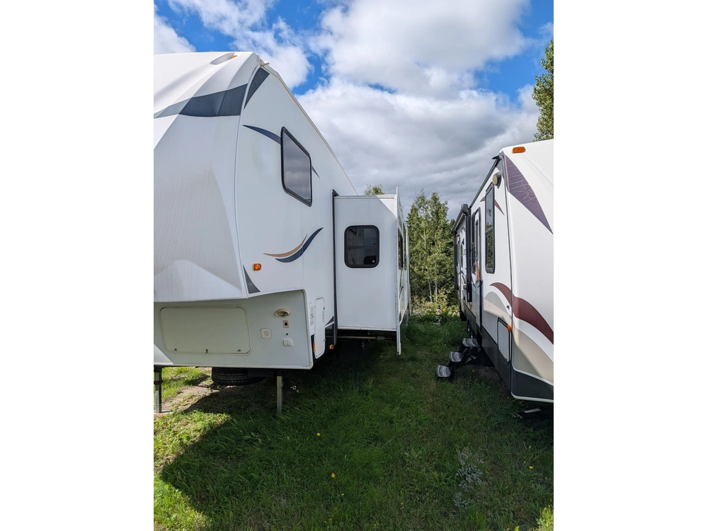 Heartland Rv Prowler P30 2013 alt