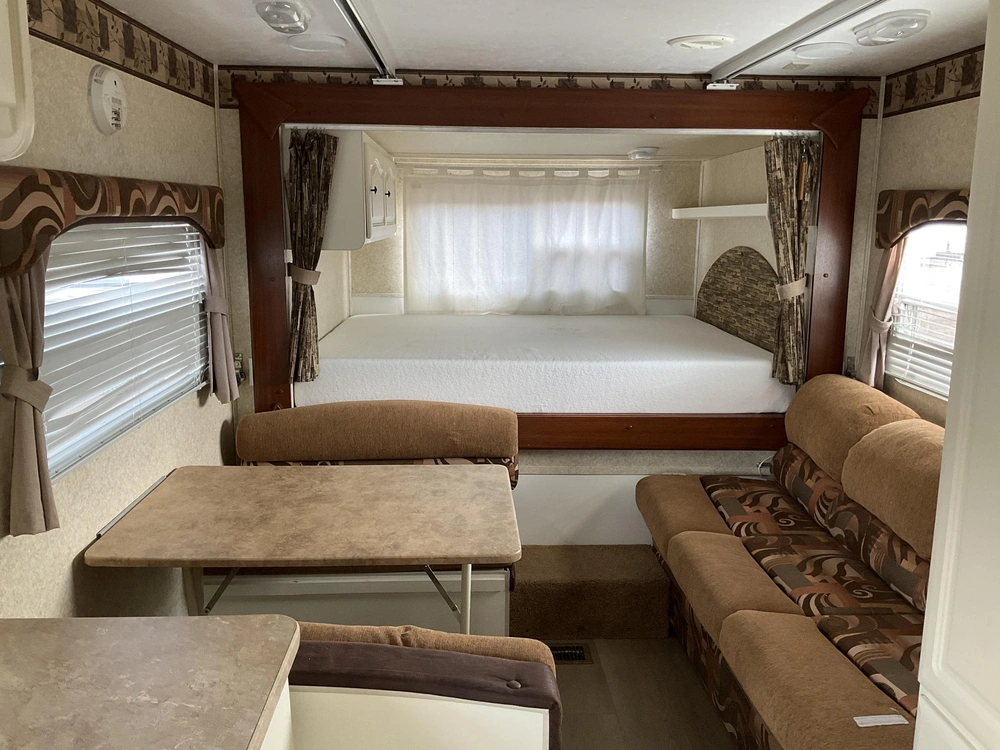 2008 Keystone Rv Outback 23krs alt