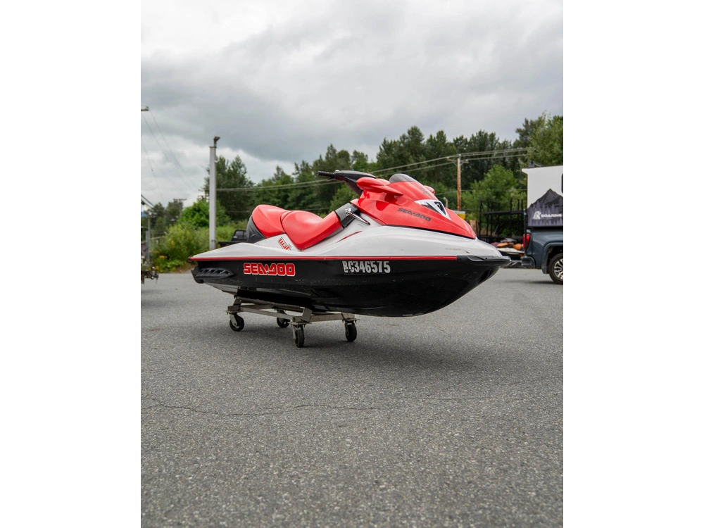 2006 Sea-doo Wake 150 - Red/white alt