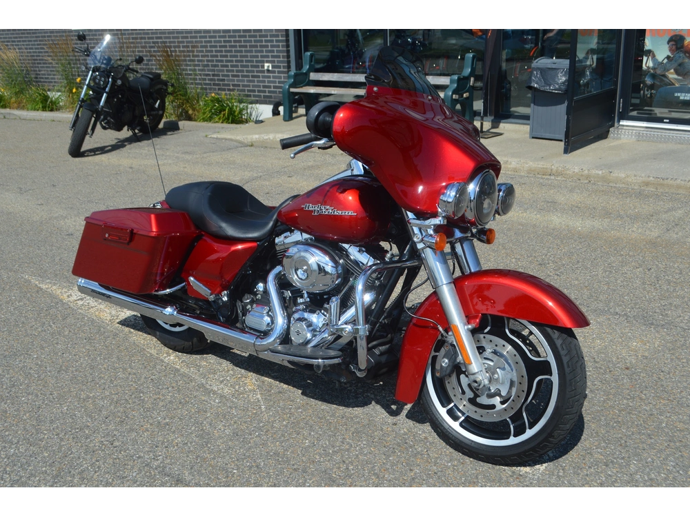 2012 Harley-davidson Flhx alt