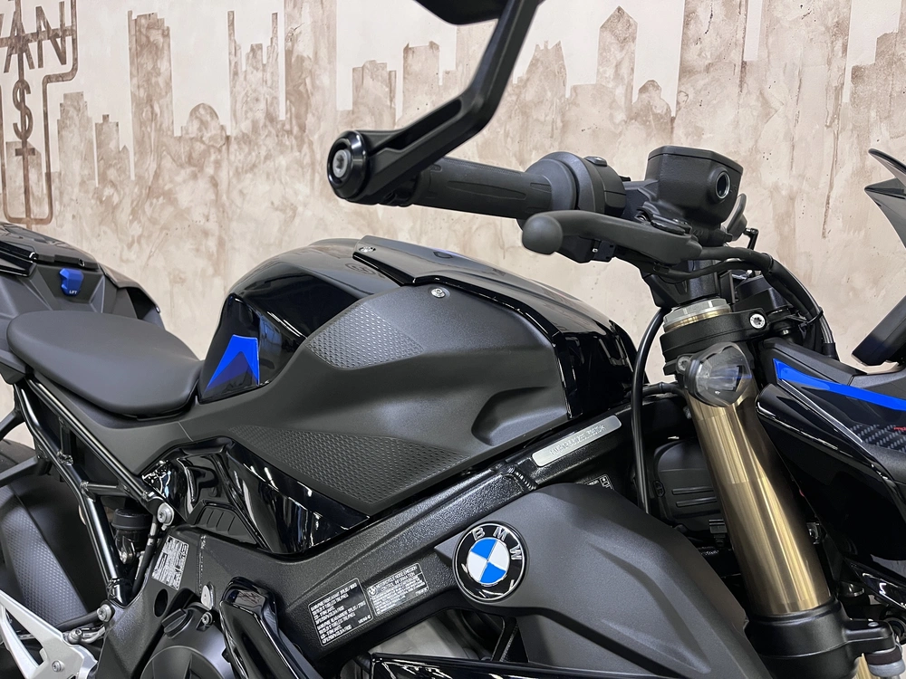 2025 Bmw S1000r alt