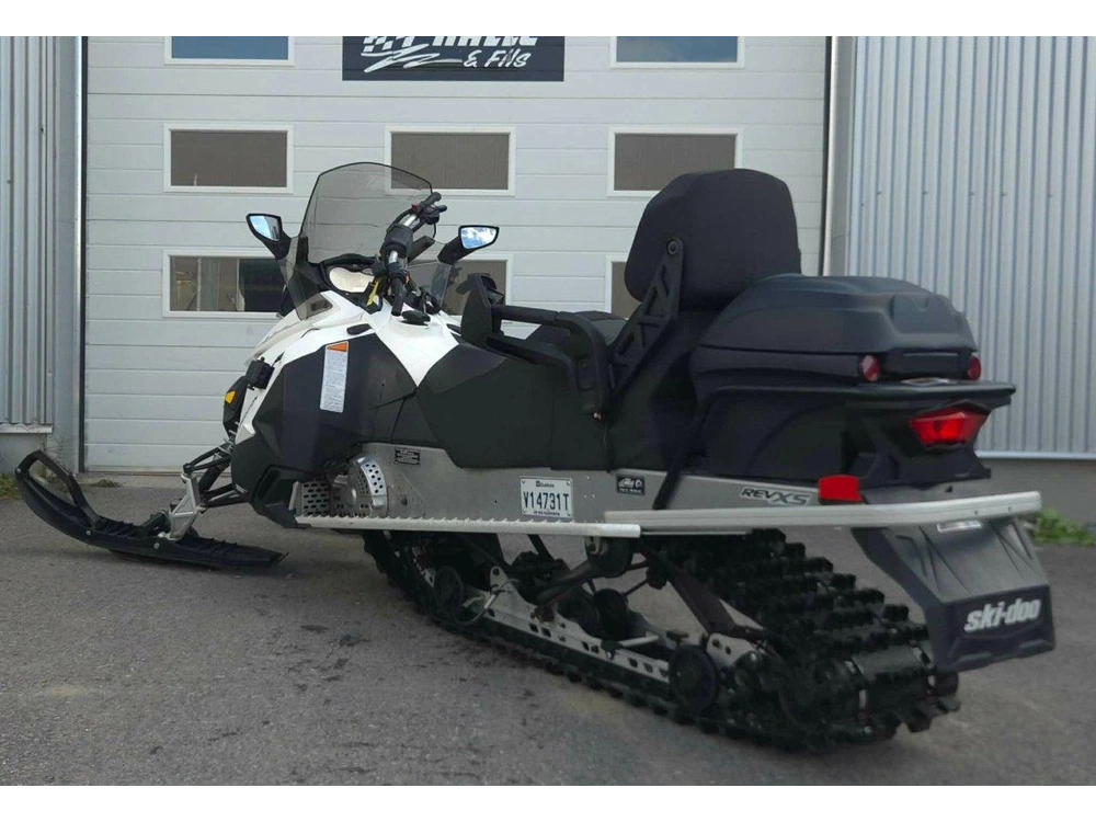 Ski-doo Expedition Sport 900 Ace Used 2017 alt
