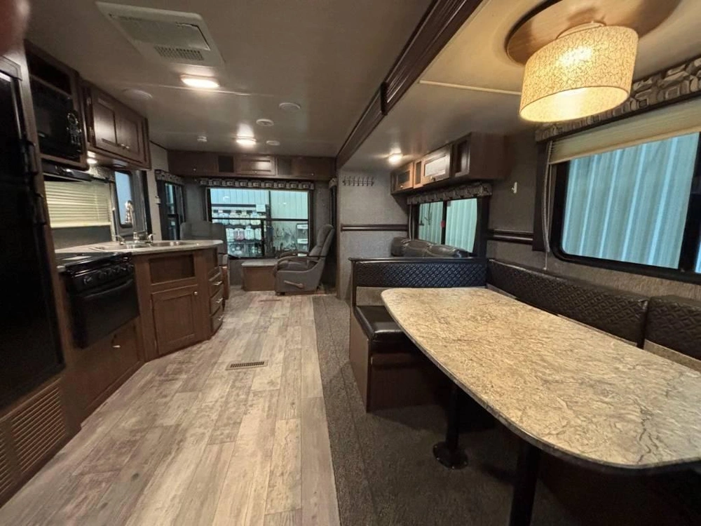 Heartland Pioneer 250rl 2019 alt
