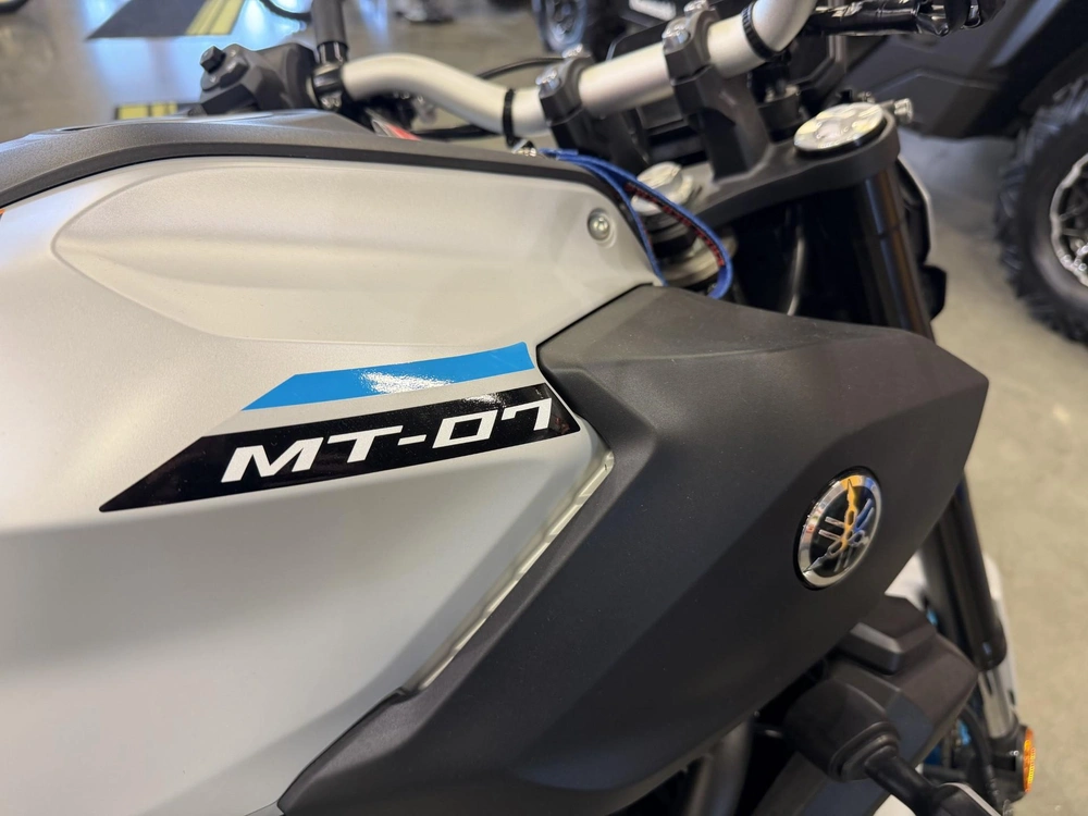 2026 Yamaha Mt-07 alt