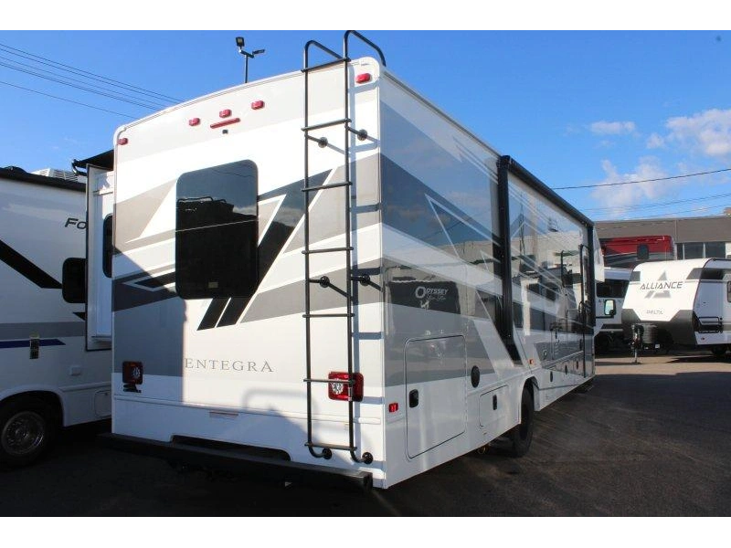 Entegra Coach Odyssey 29v 2027 alt