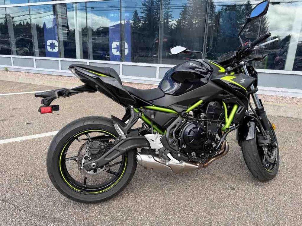 Kawasaki Z650 2022 alt