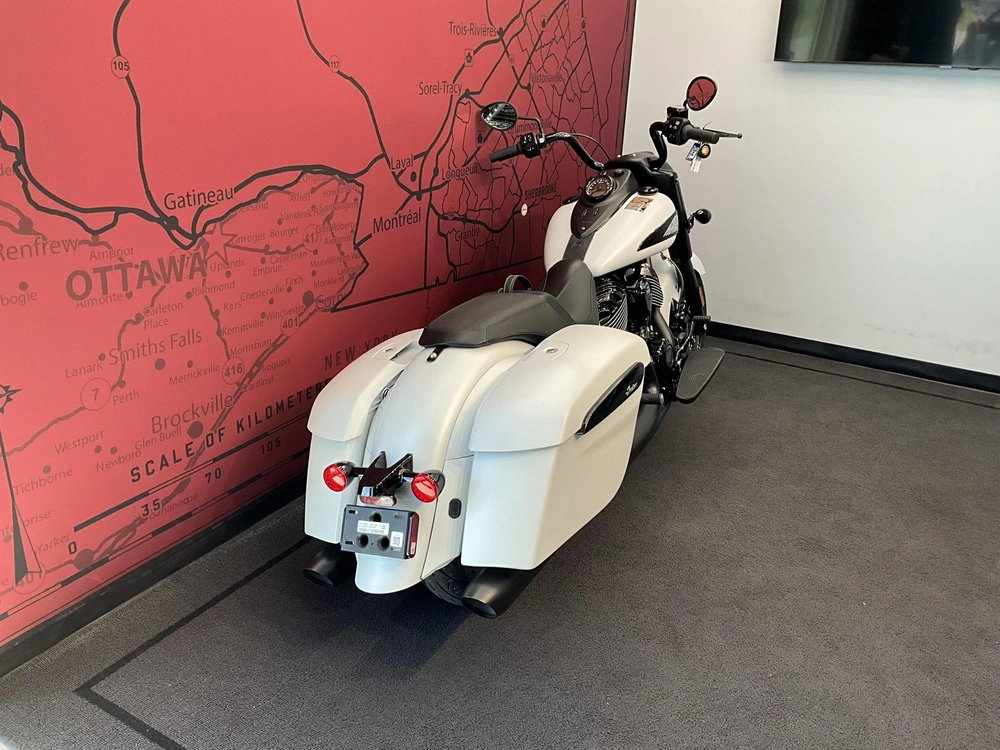 Indian Motorcycle Springfield Dark Horse 2026 alt