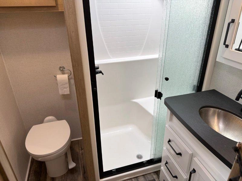 Keystone Rv Raptor 362 2023 alt