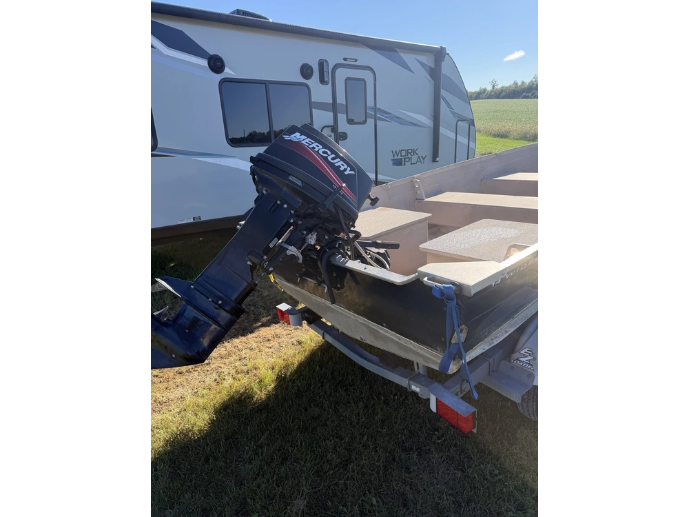 2009 Legend Boats 14 Widebody alt