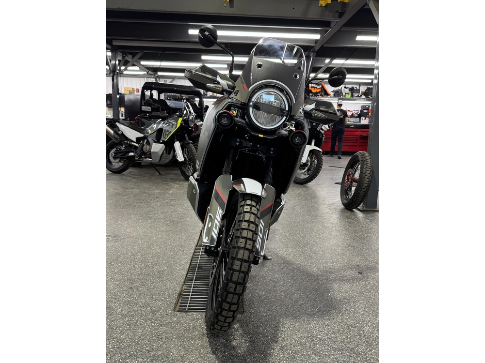 Husqvarna Norden 901 2025 alt