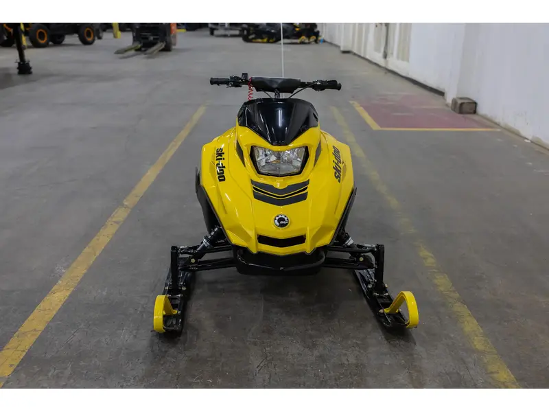 2026 Ski-Doo MXZ 120 YWTD