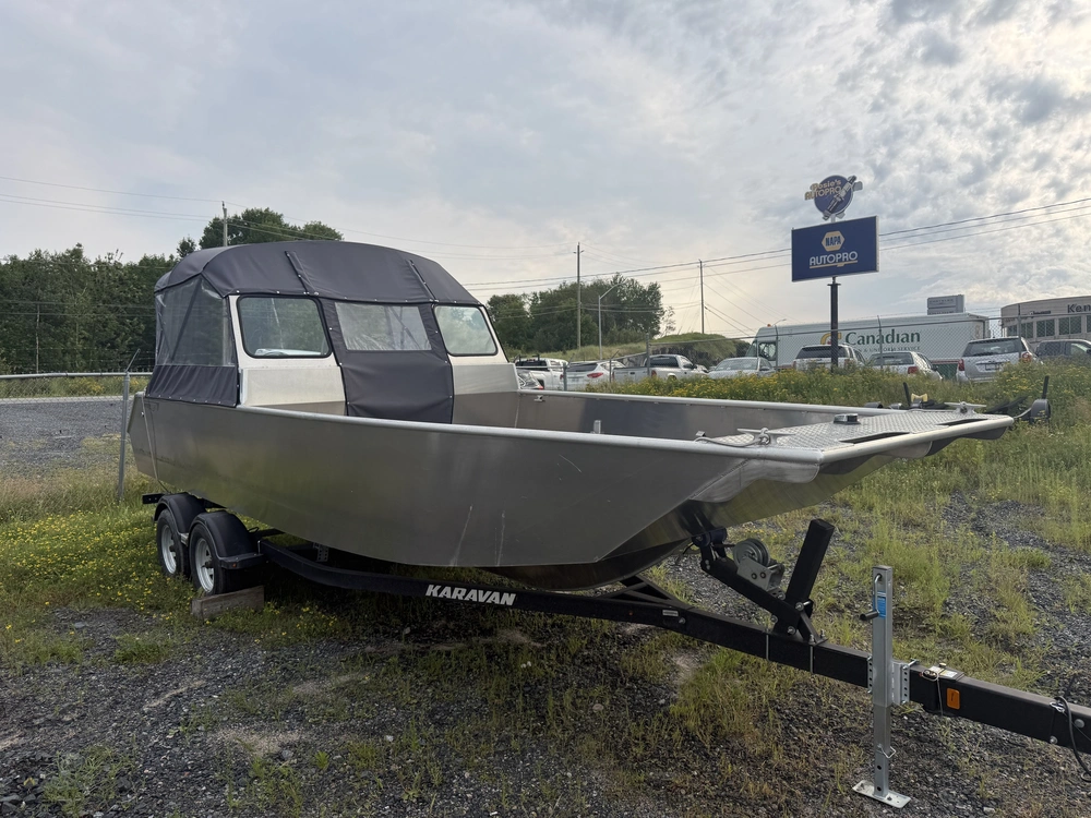 2022 Bayview Dual Console alt