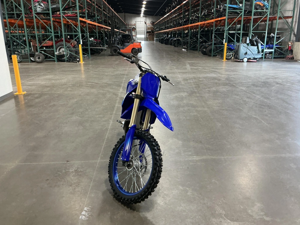 2027 Yamaha Yz250fx alt