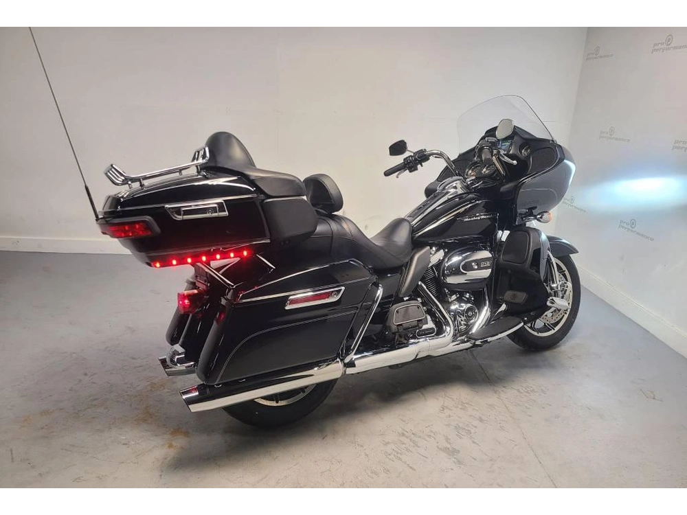 Harley-davidson Road Glide Ultra 107 2017 alt