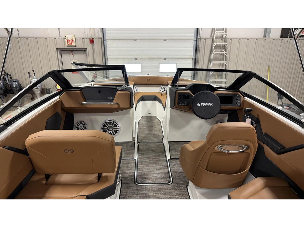 2027 Cobalt Boats Cs23 alt