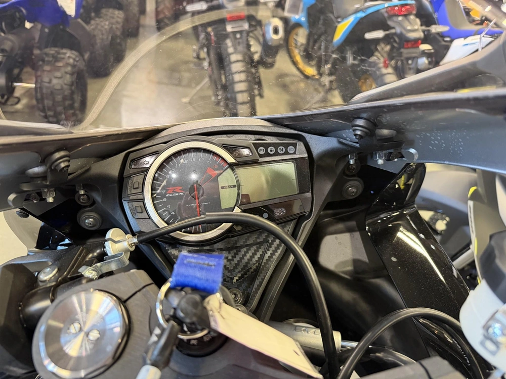 2026 Suzuki Gsx-r600 alt