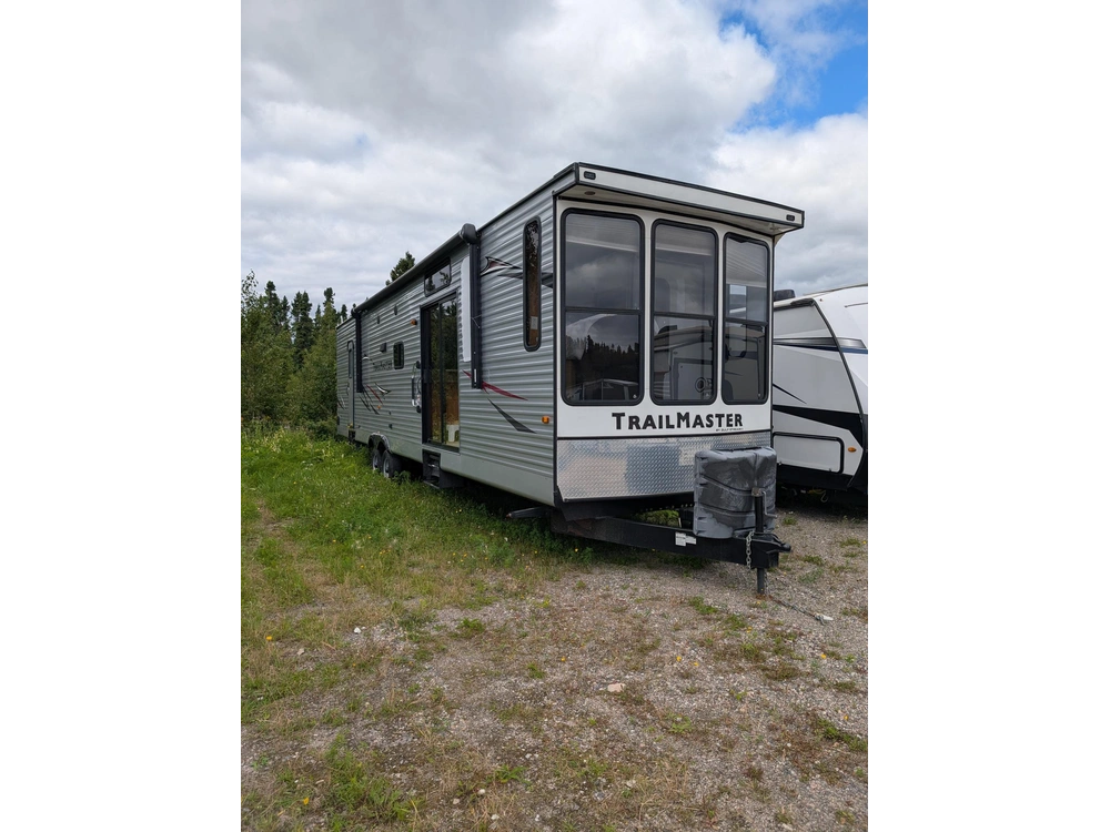 Gulf Stream Trailmaster 381 2014 alt