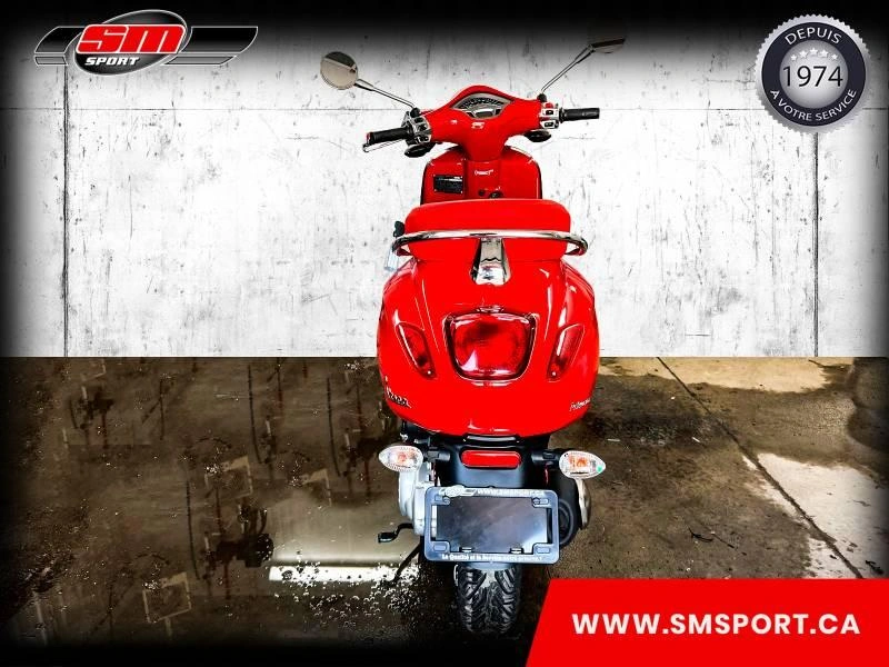 2023 Vespa Primavera 50 Red alt