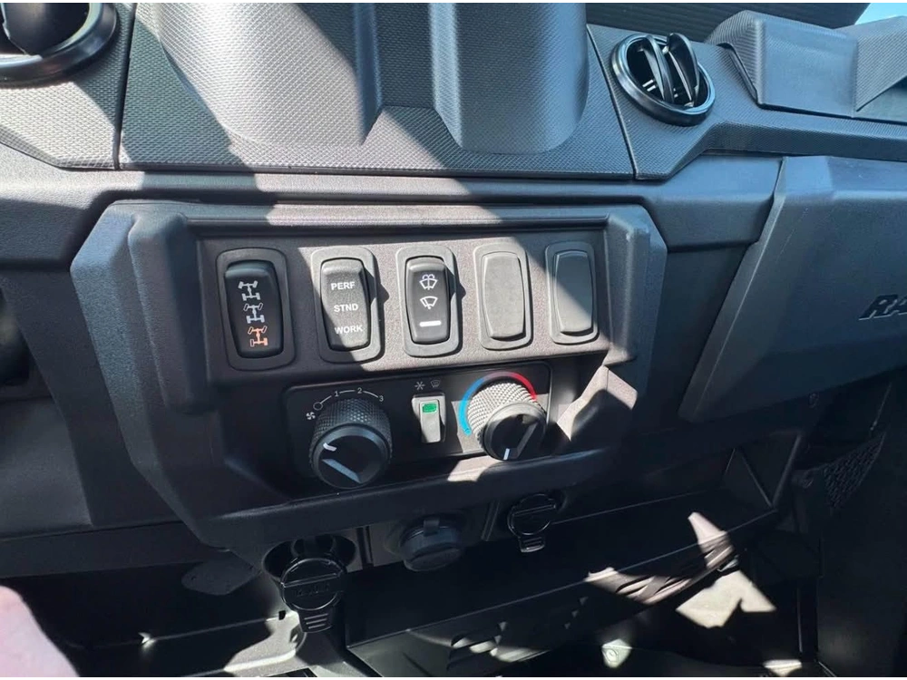 2027 Polaris Ranger 1000 Xp Cab Crew Avalanche Gray alt
