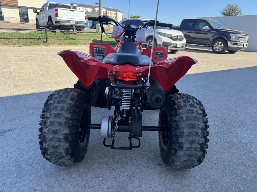 2027 Polaris Outlaw 110 Efi alt