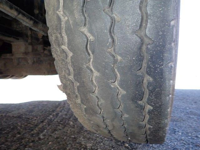 Peterbilt 567 2024
