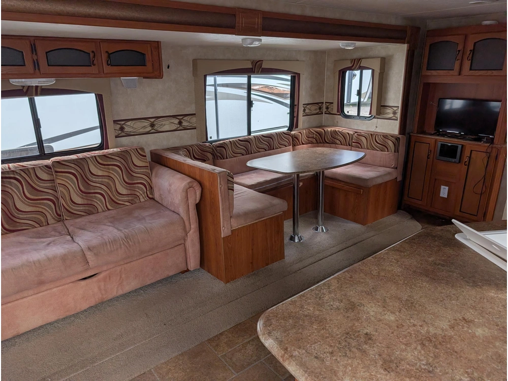 Coachmen Freedom Express 295rl 2012 alt