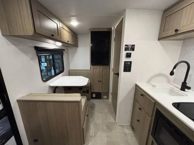 2027 Flagstaff E-Pro 131DLE