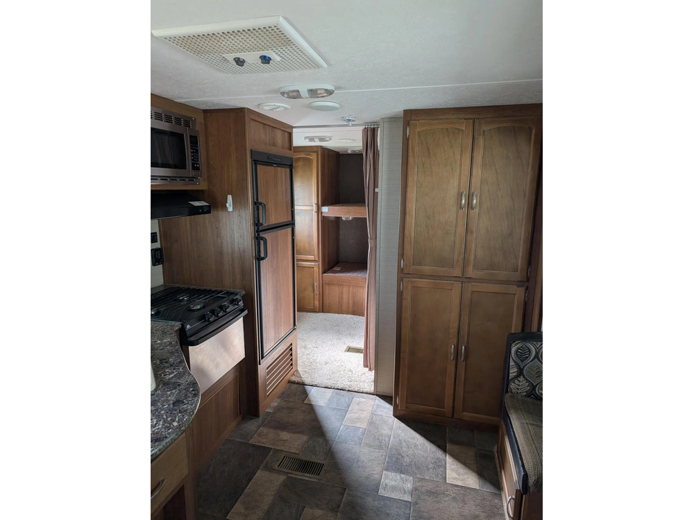 Keystone Rv Springdale 2400bh 2016 alt