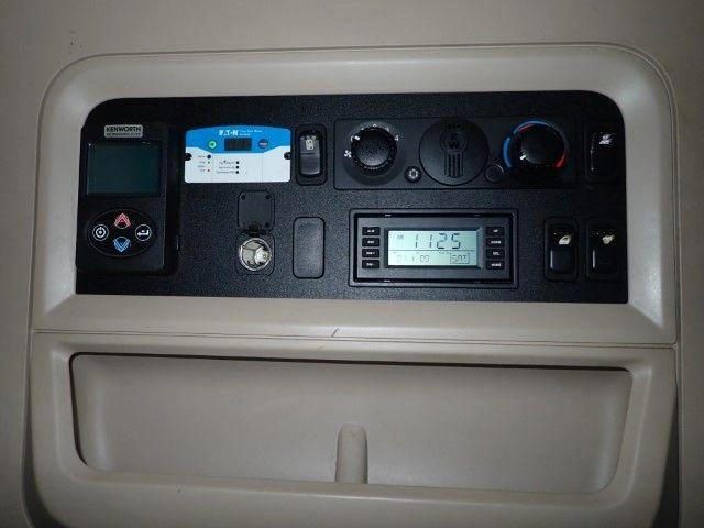 Kenworth T680 2021