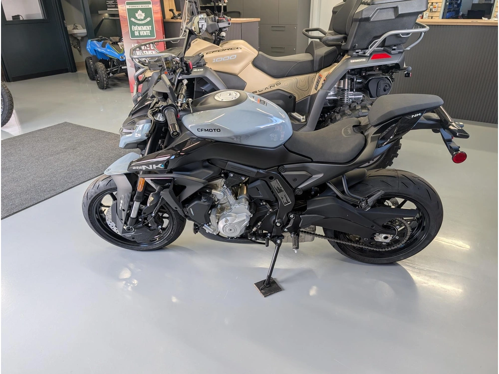 Cfmoto 675nk 2026 alt