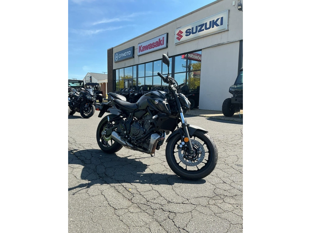 2022 Yamaha Mt-07 alt