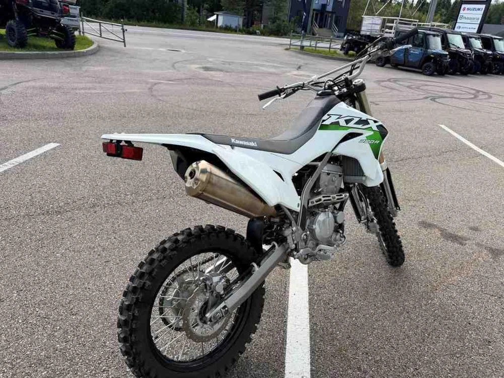 Kawasaki Klx300ctfn 2026 alt